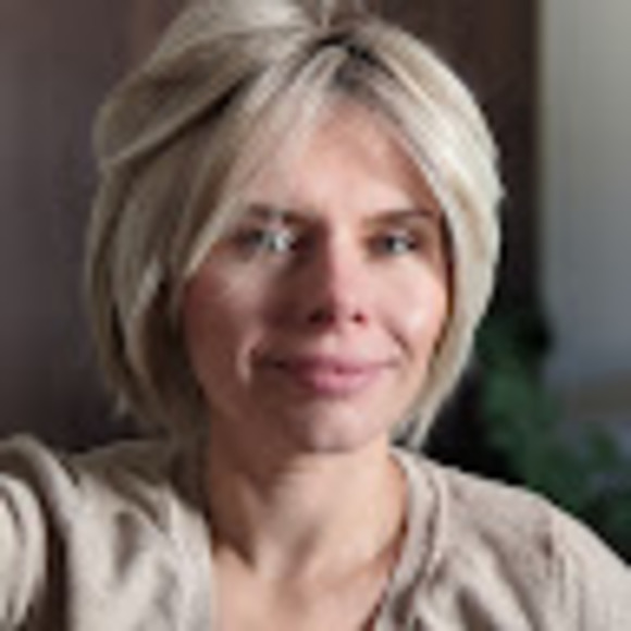 Meet your Posher, Kathryn - Picture 1 of 1